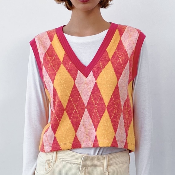 Zara pink, red and yellow argyle V-neck jacquard knit vest NWT - Picture 6 of 6